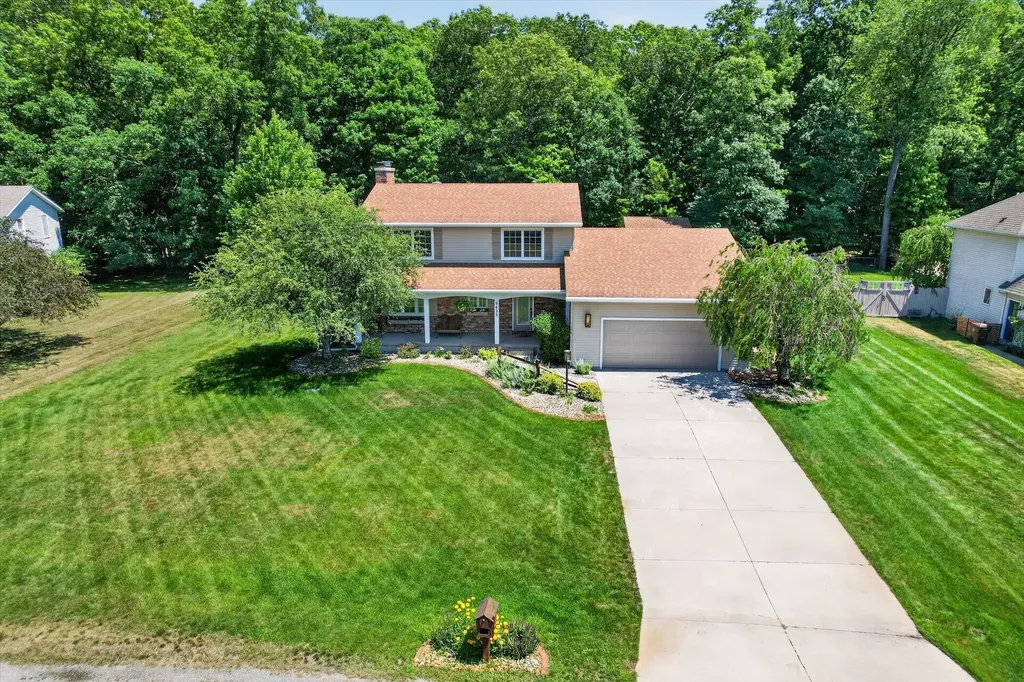 9625 Alfred Place Eureka Township MI 48838