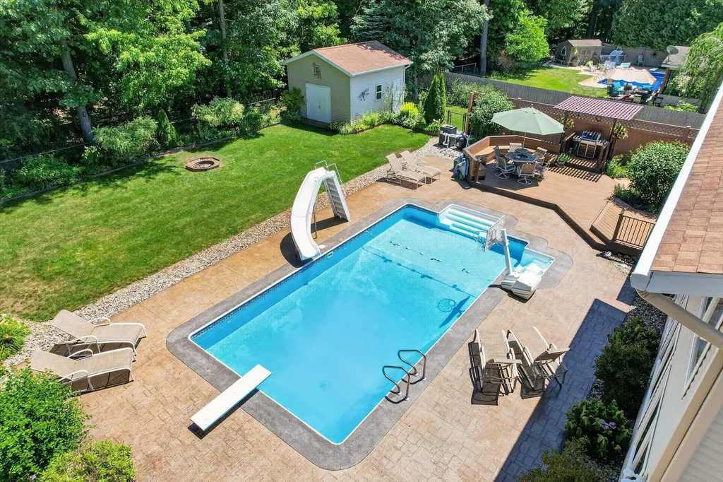 9625 Alfred Place Eureka Township MI 48838