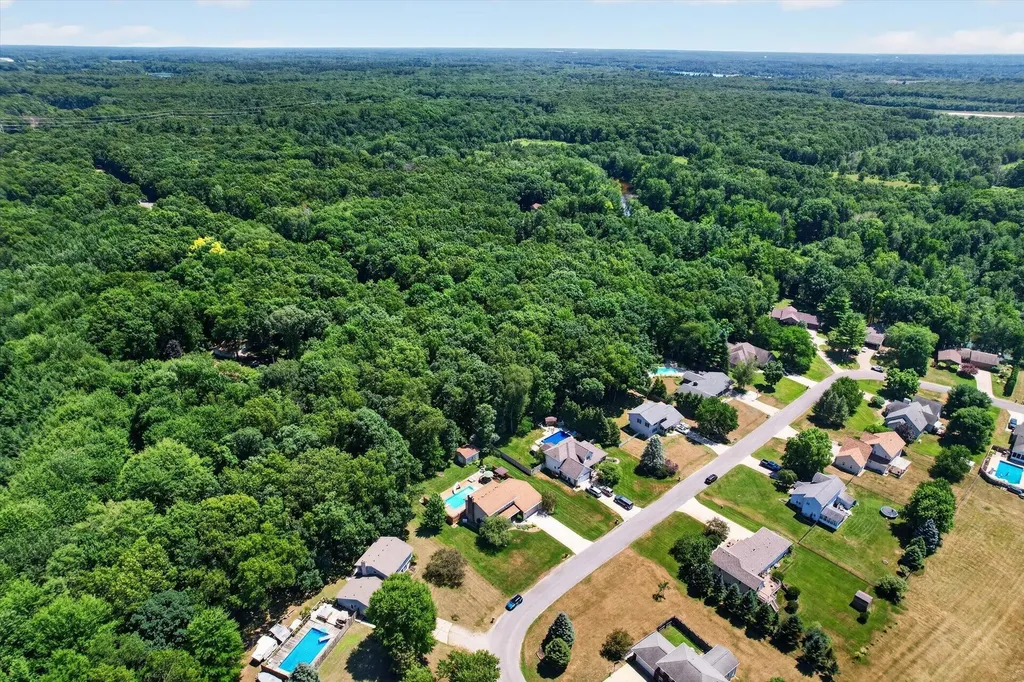 9625 Alfred Place Eureka Township MI 48838