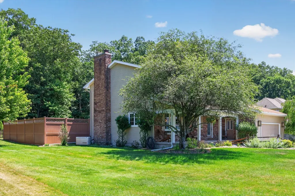 9625 Alfred Place Eureka Township MI 48838