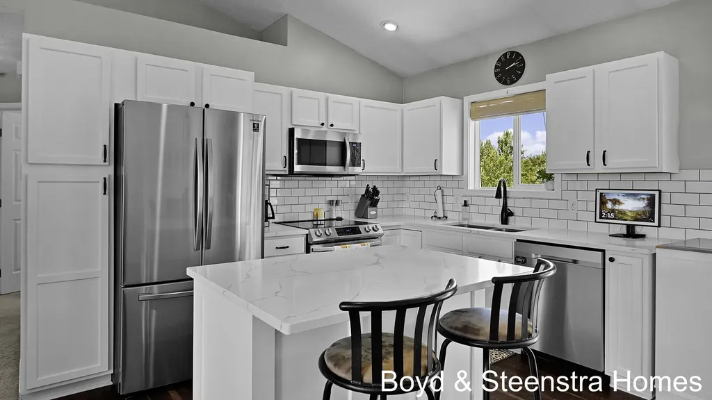 11901 Hickoryrow Drive Holland Charter Township MI 49424