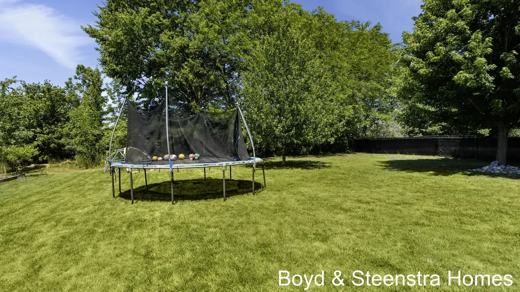 11901 Hickoryrow Drive Holland Charter Township MI 49424