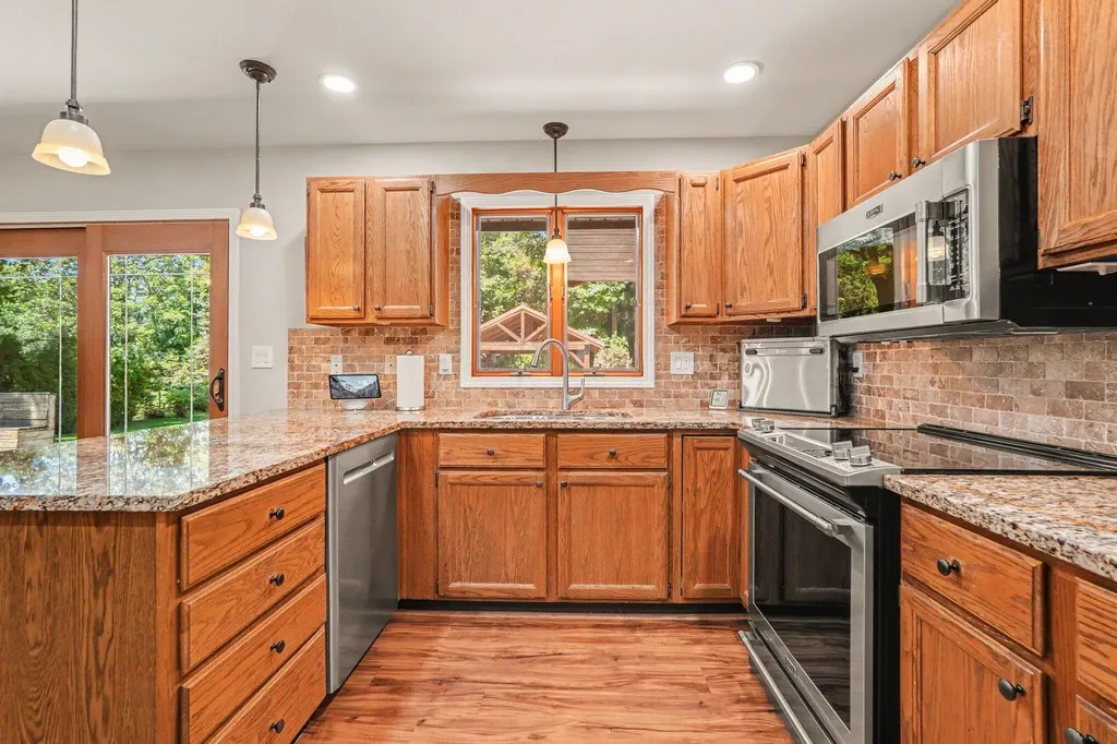 15843 Brucker Street Grand Haven Charter Township MI 49417