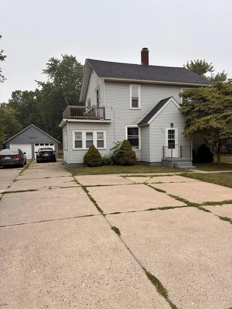 8245 Cottonwood Drive Georgetown Charter Township MI 49428