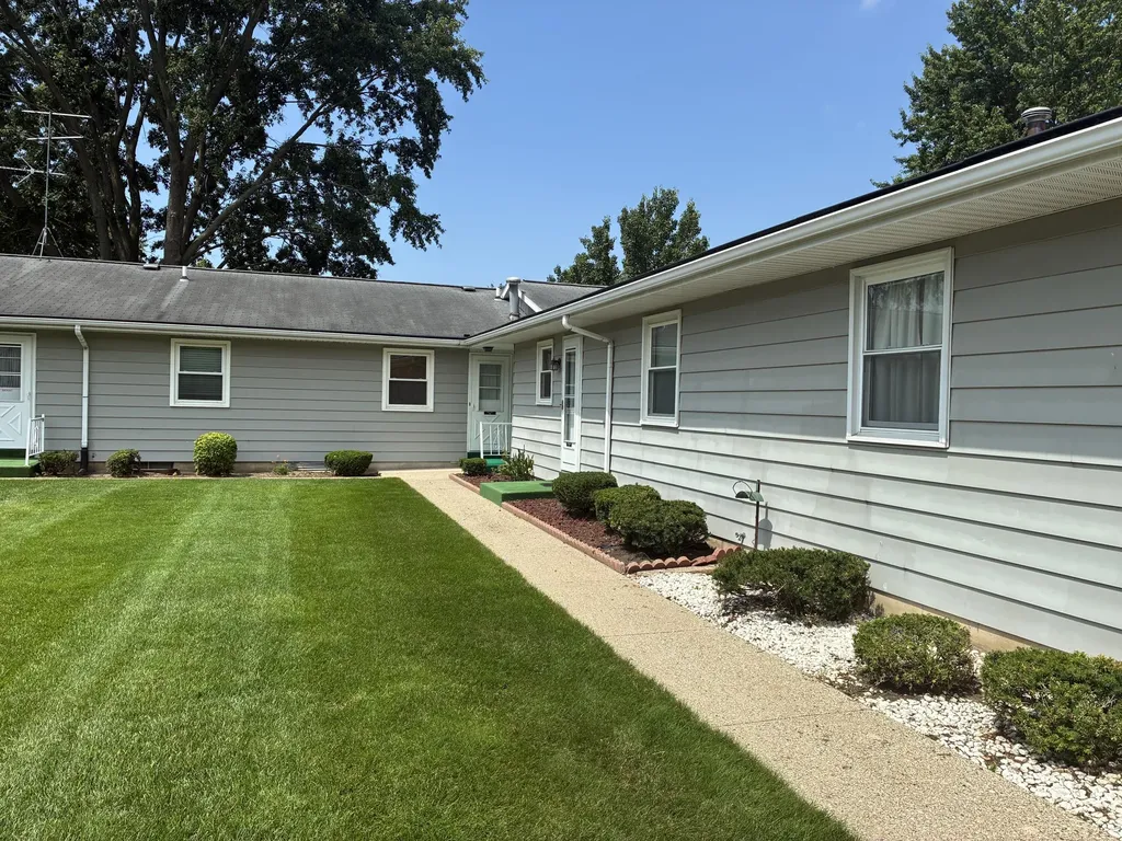896 Andover Court SE Kentwood City MI 49508