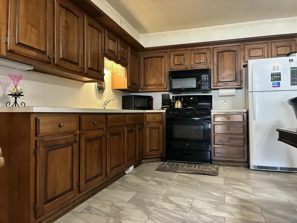 896 Andover Court SE Kentwood City MI 49508