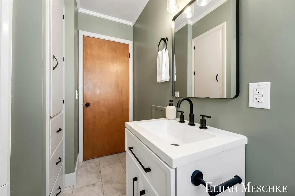 6873 11th Avenue Georgetown Charter Township MI 49428