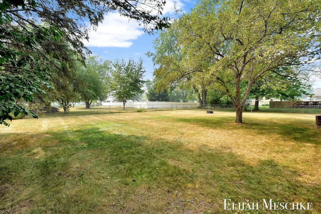 6873 11th Avenue Georgetown Charter Township MI 49428