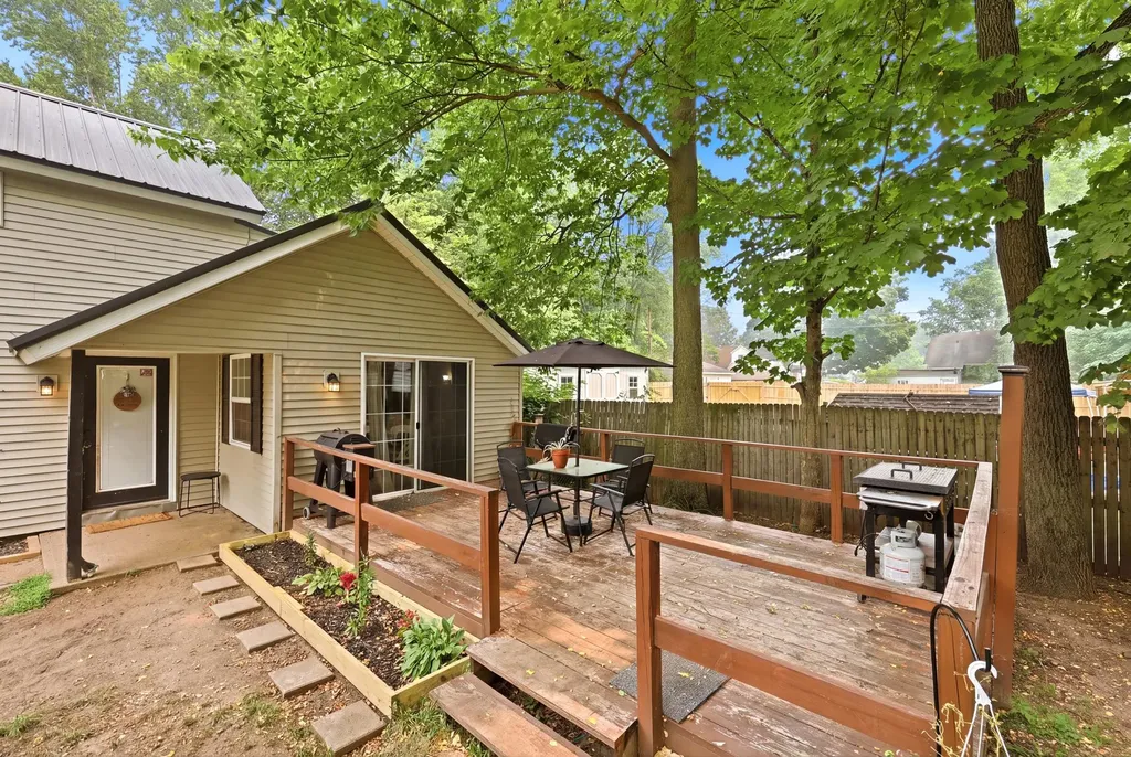 465 Green Street Constantine Village MI 49042