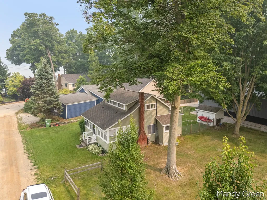 2004 Mildred Street Crystal Township MI 48818
