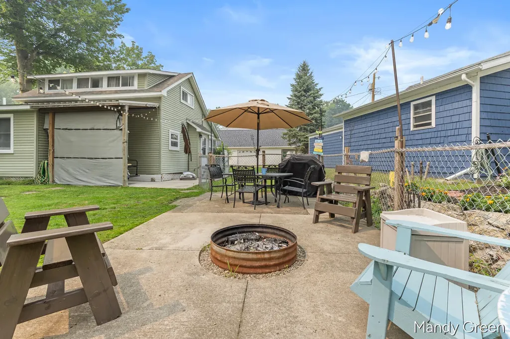 2004 Mildred Street Crystal Township MI 48818