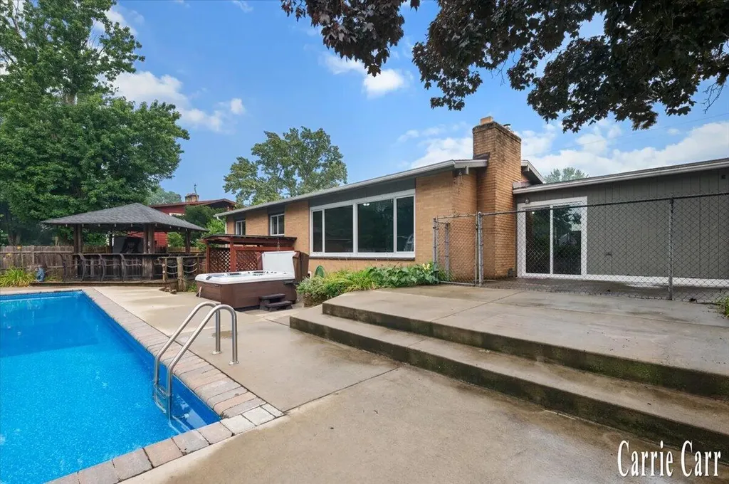 2751 Northville Drive NE Plainfield Charter Township MI 49525