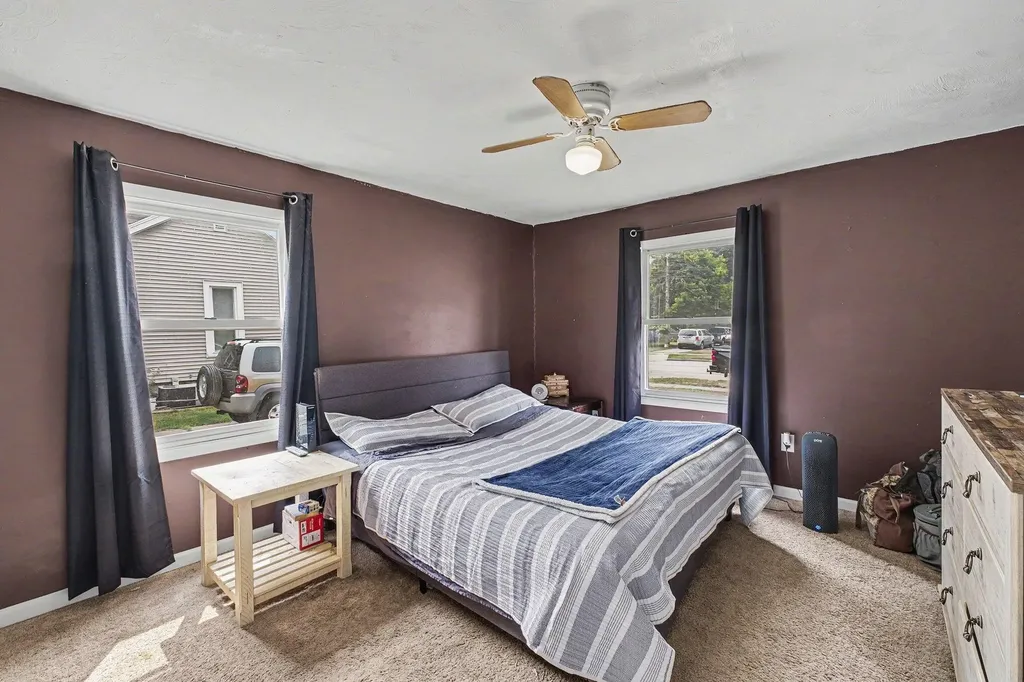 326 E Adams Street Ionia City MI 48846