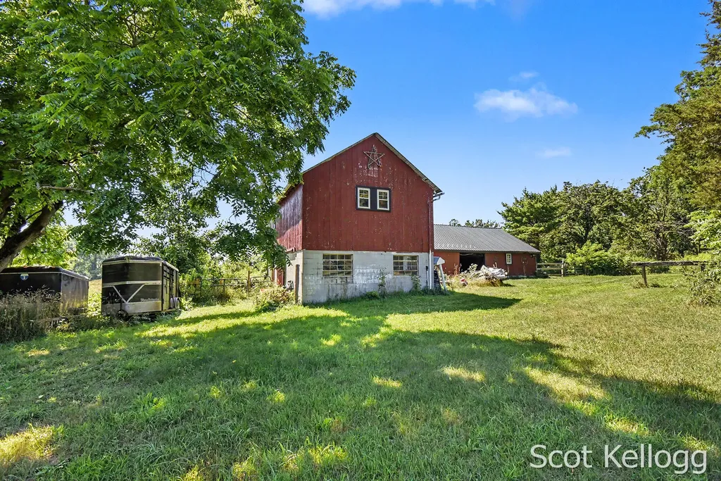 4118 16th Street Dorr Township MI 49323