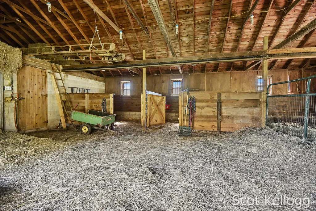 4118 16th Street Dorr Township MI 49323