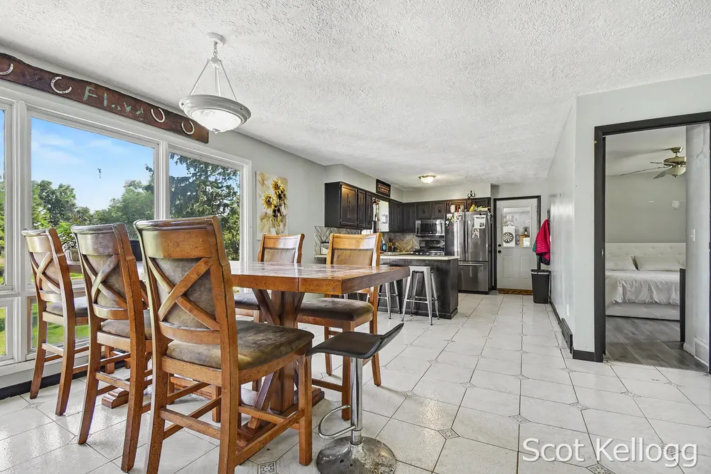 4118 16th Street Dorr Township MI 49323