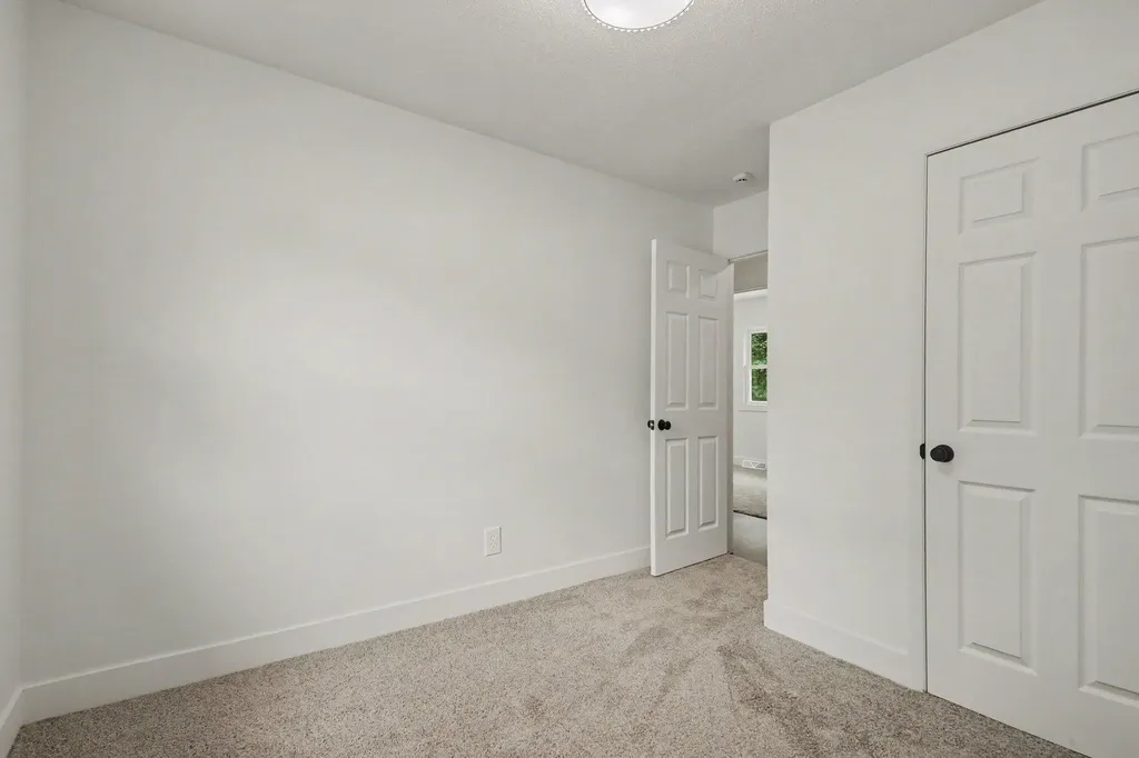 228 Jean Street SW Wyoming City MI 49548