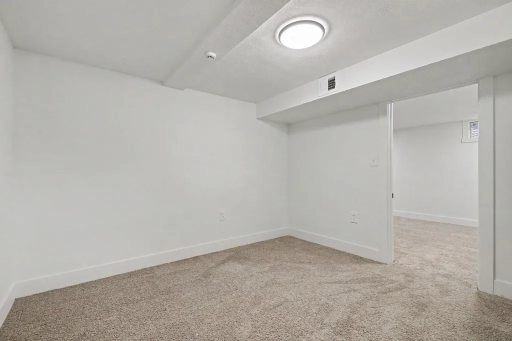 228 Jean Street SW Wyoming City MI 49548