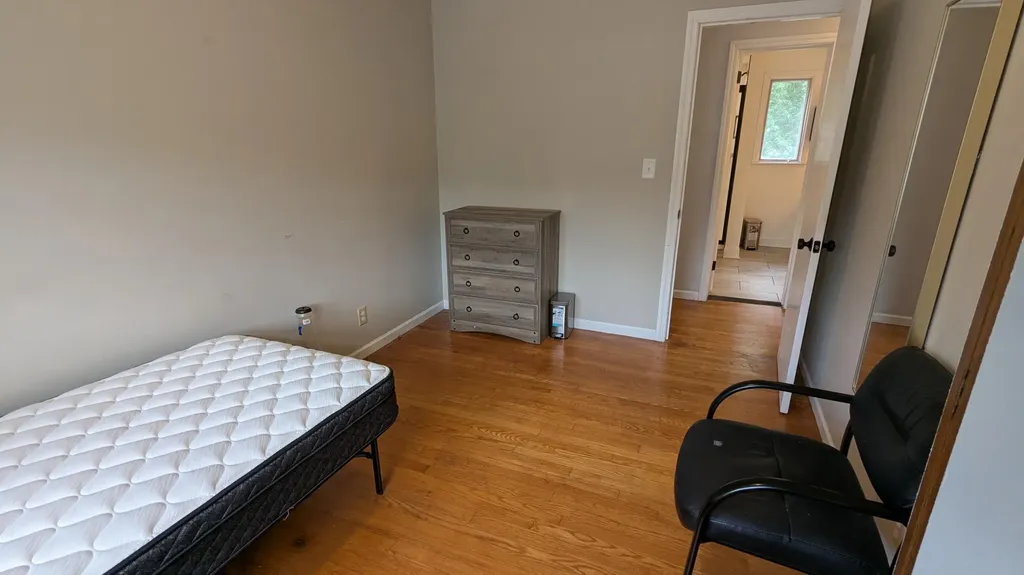3036 Perry Avenue SW Wyoming City MI 49519