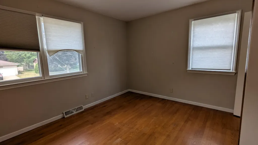 3036 Perry Avenue SW Wyoming City MI 49519