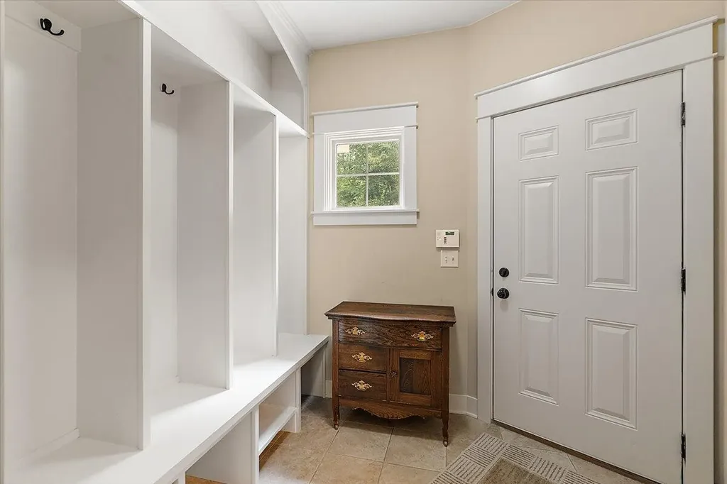 2066 Meek Drive NE Plainfield Charter Township MI 49306