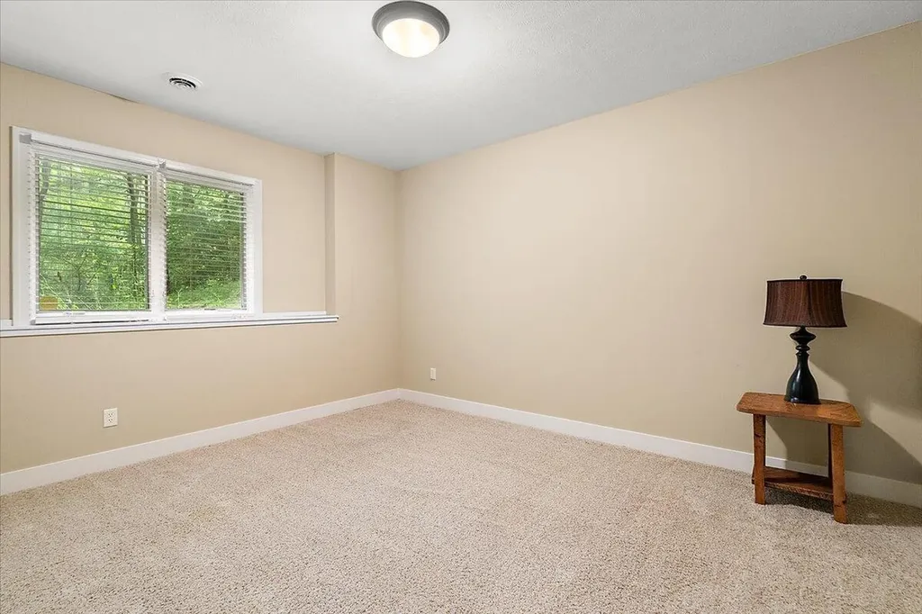 2066 Meek Drive NE Plainfield Charter Township MI 49306