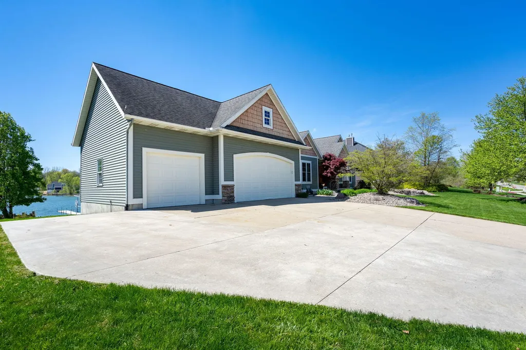 2762 Fillmore Street Georgetown Charter Township MI 49428