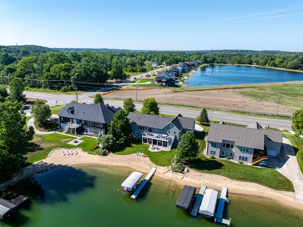 2762 Fillmore Street Georgetown Charter Township MI 49428