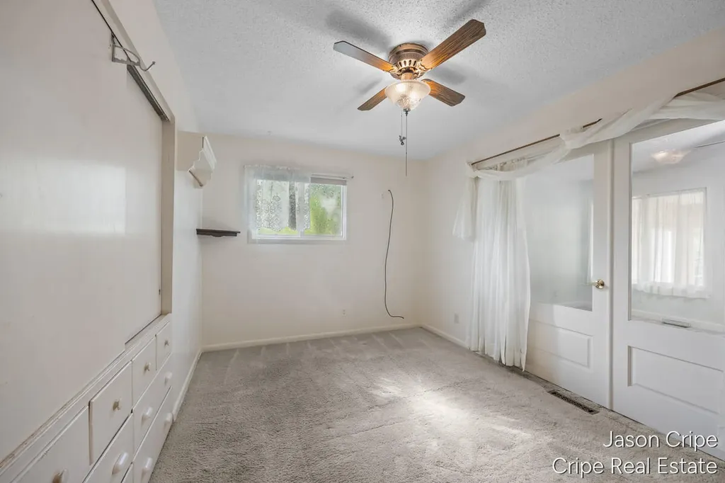 928 E Brierwood Street Greenville City MI 48838