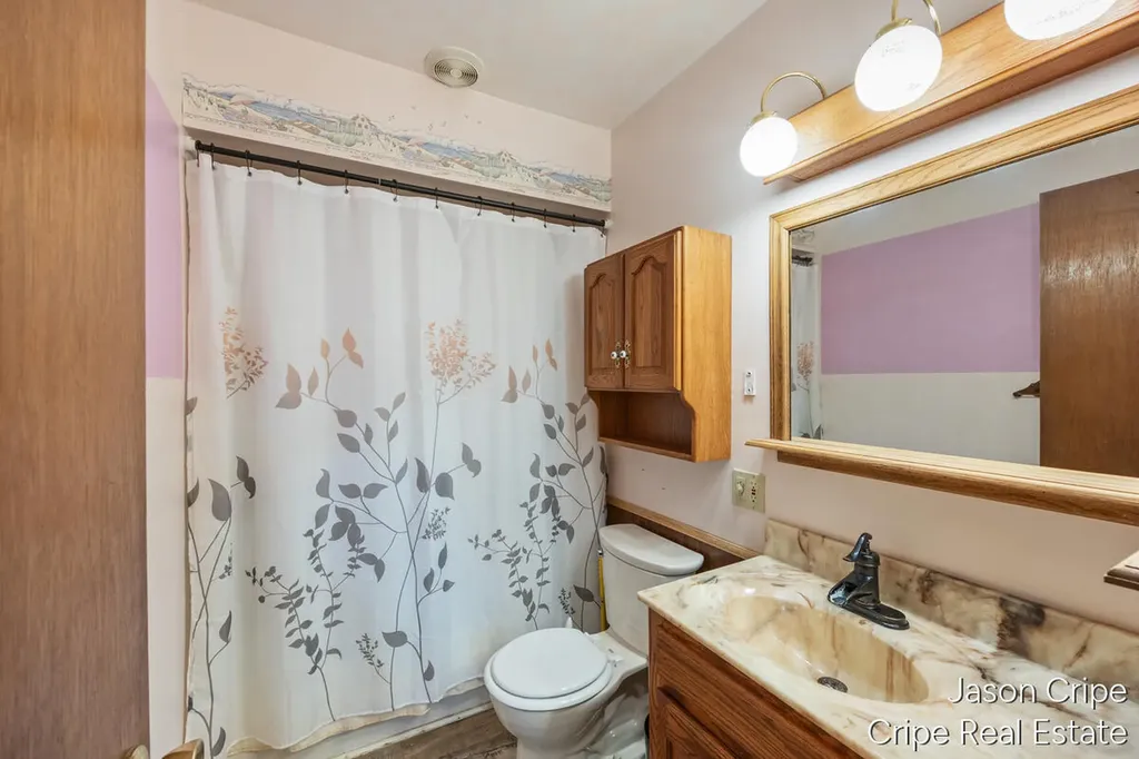 928 E Brierwood Street Greenville City MI 48838
