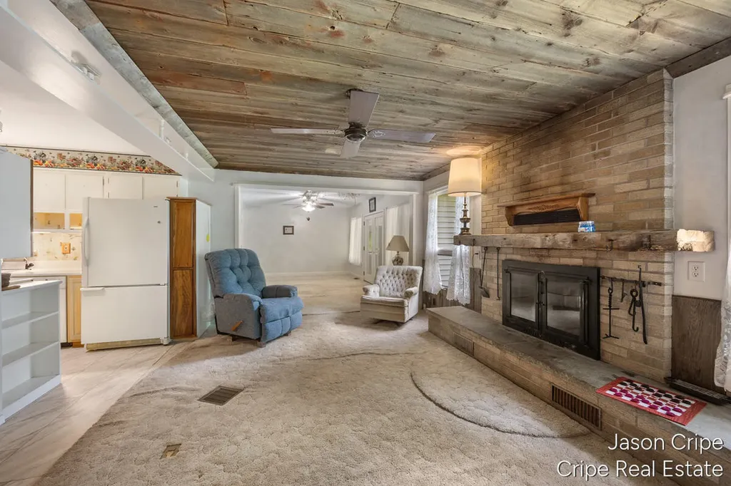 928 E Brierwood Street Greenville City MI 48838