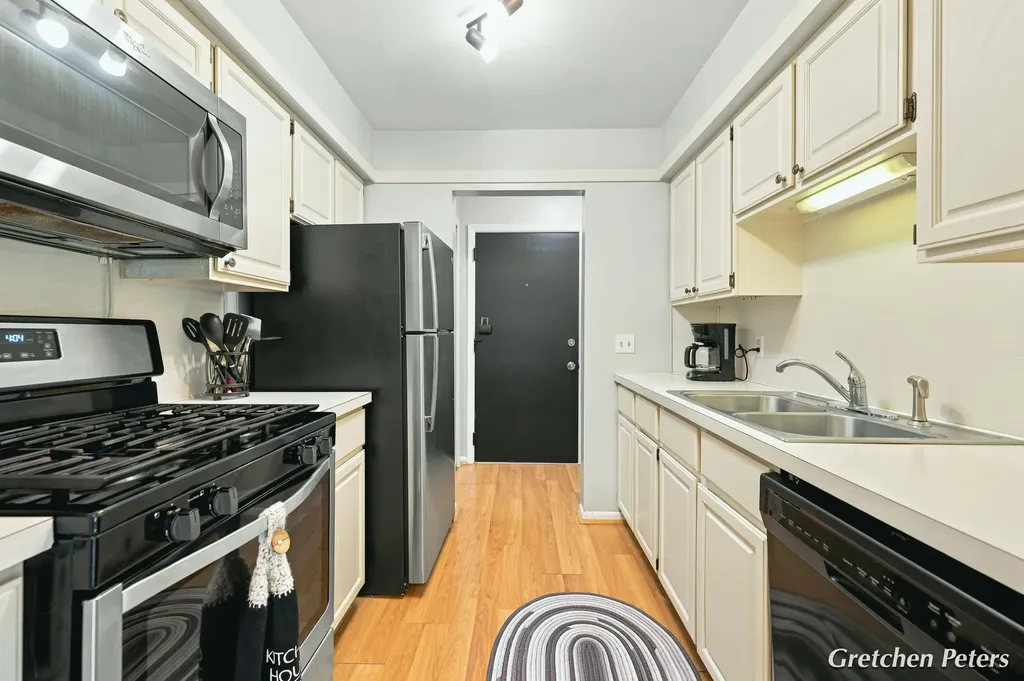 7530 Boulder Bluff Drive Georgetown Charter Township MI 49428