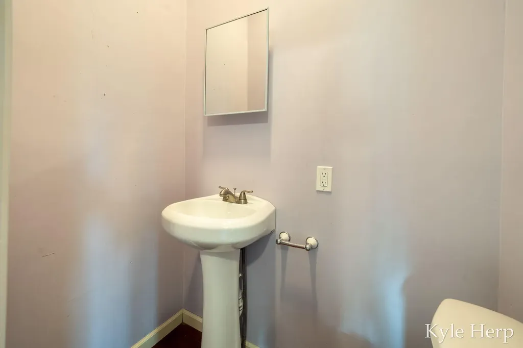 720 N Boltwood Street Hastings City MI 49058
