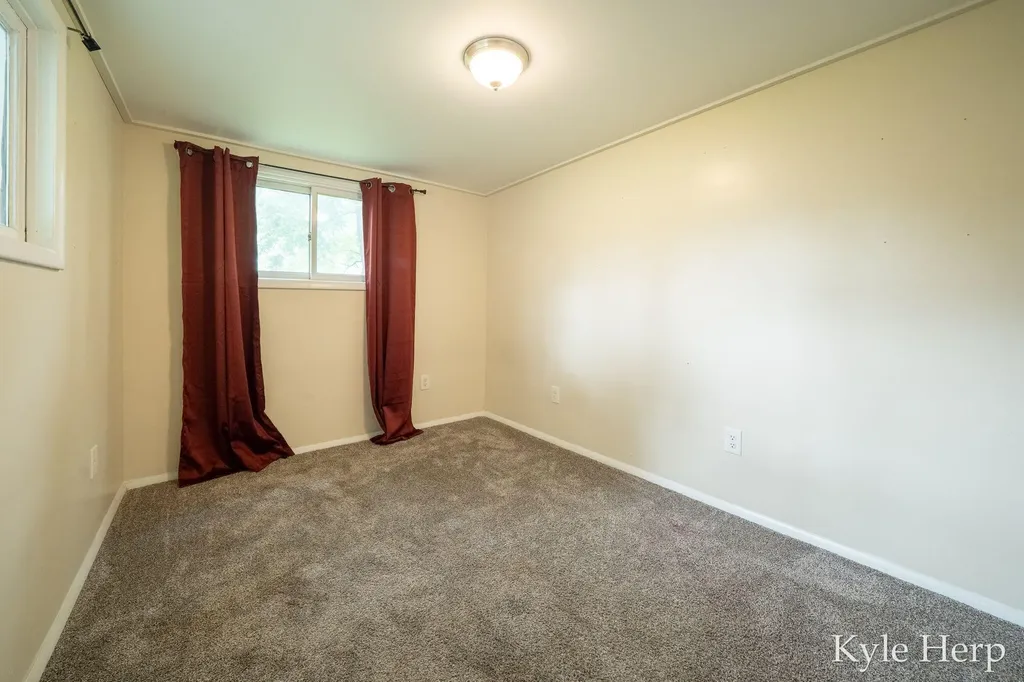 720 N Boltwood Street Hastings City MI 49058