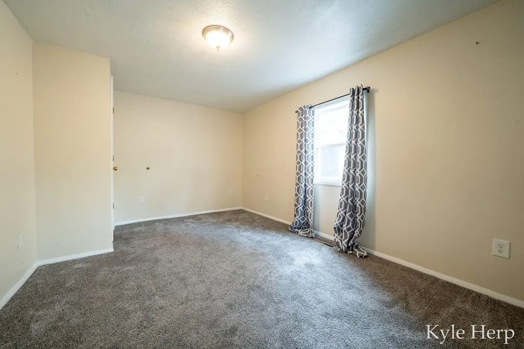 720 N Boltwood Street Hastings City MI 49058