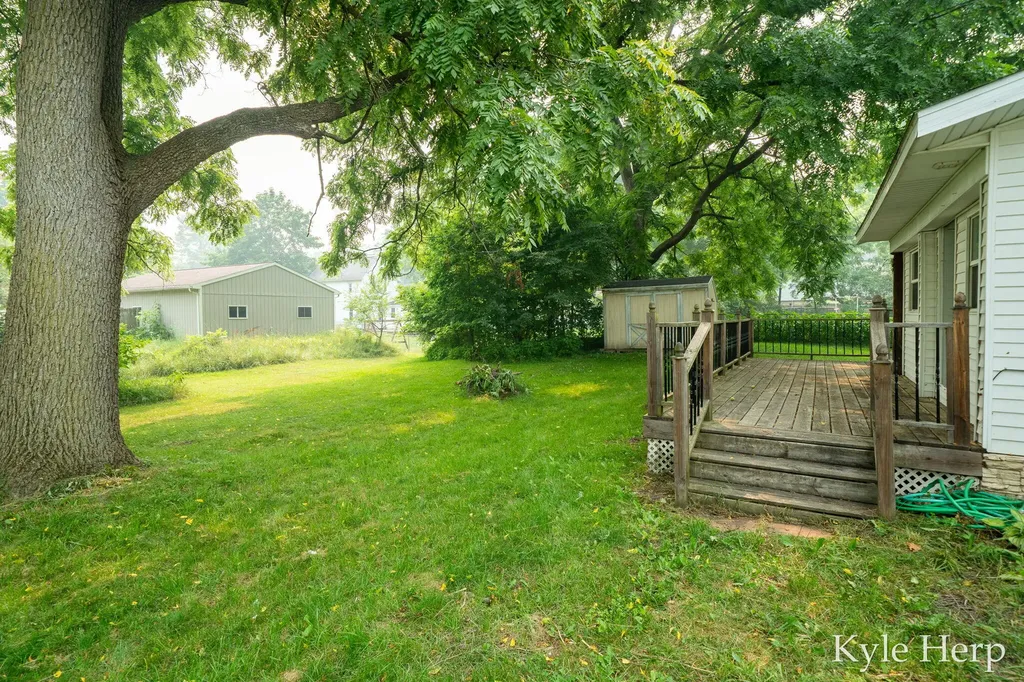 720 N Boltwood Street Hastings City MI 49058
