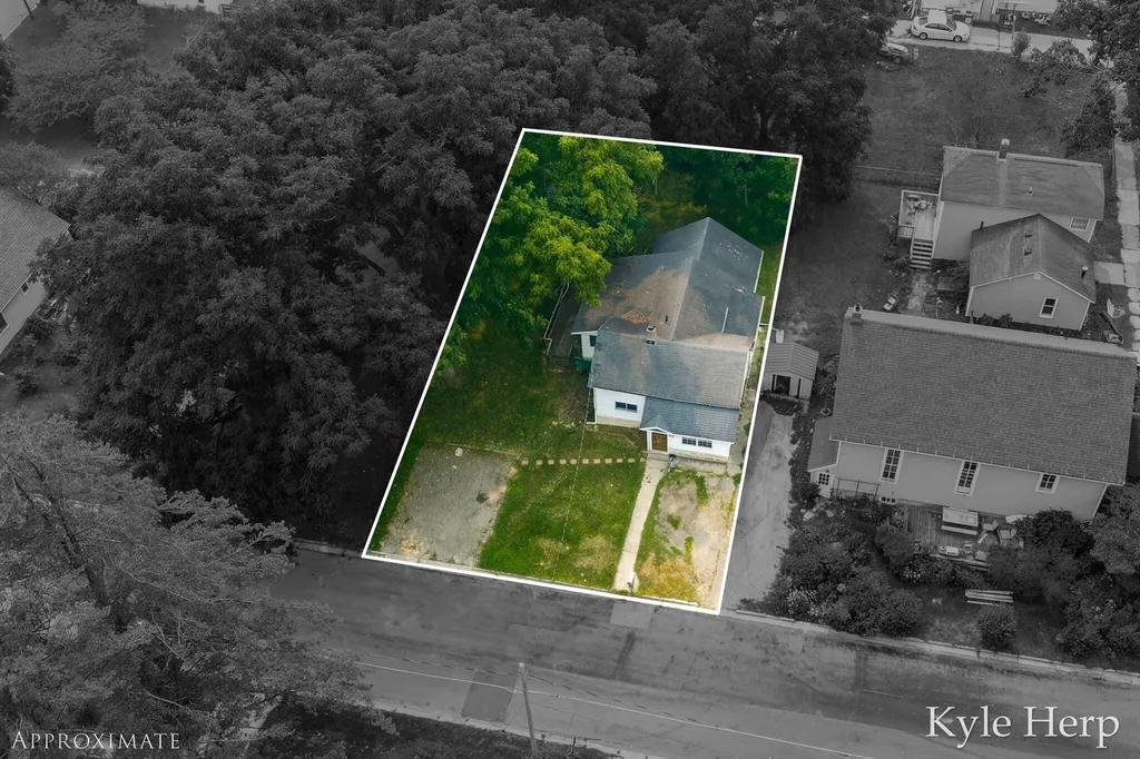 720 N Boltwood Street Hastings City MI 49058