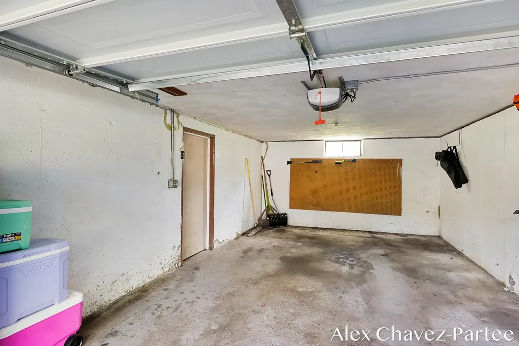 2207 Tremont Boulevard NW Grand Rapids City MI 49504