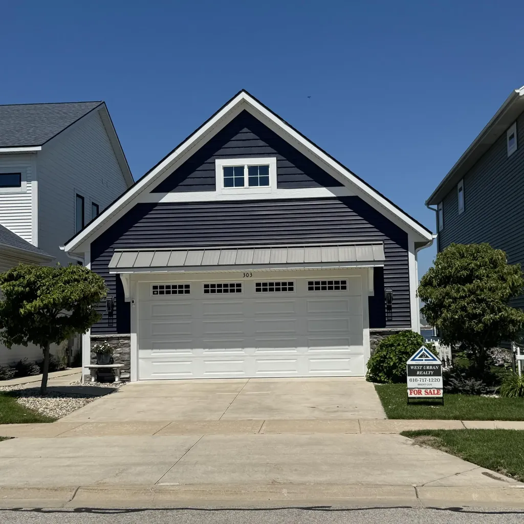303 Terrace Point Circle Muskegon City MI 49440