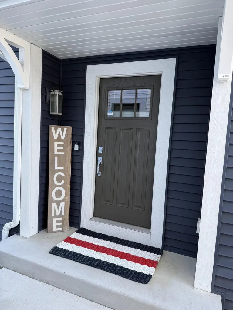 303 Terrace Point Circle Muskegon City MI 49440
