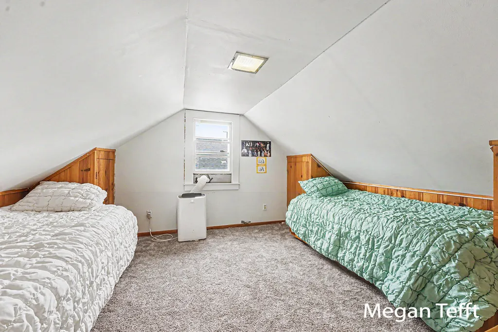 1955 Blandford Avenue SW Wyoming City MI 49519