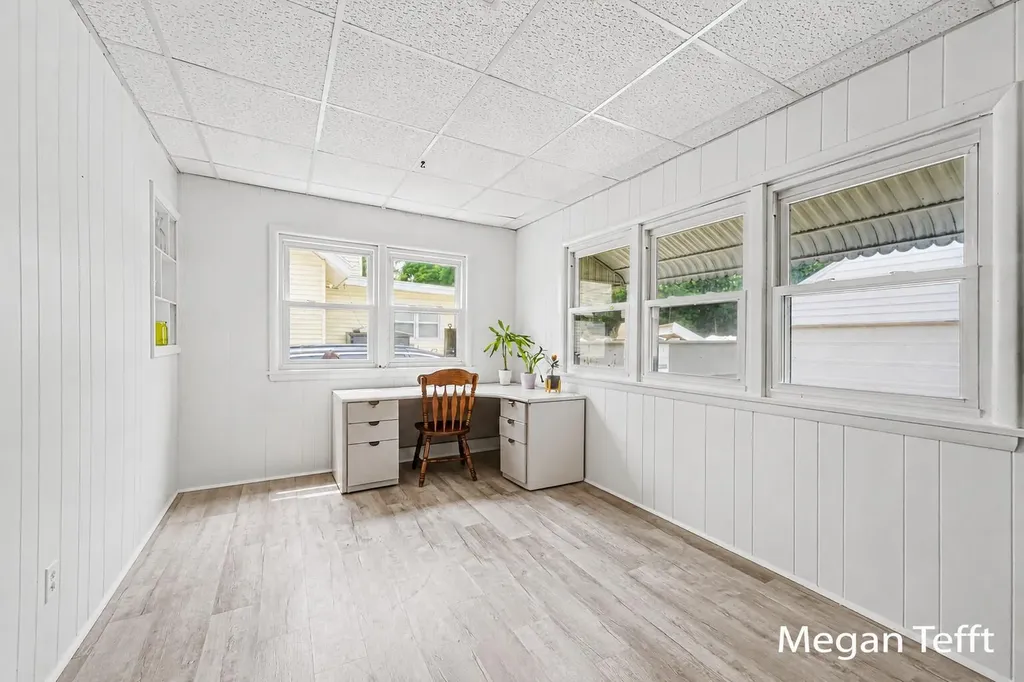 1955 Blandford Avenue SW Wyoming City MI 49519
