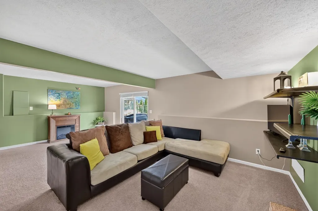 9600 Scotsmoor Drive SE Caledonia Township MI 49316