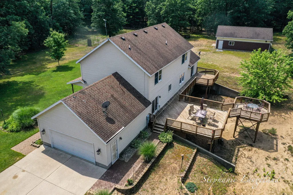 1083 W Holton Whitehall Road Blue Lake Township MI 49461