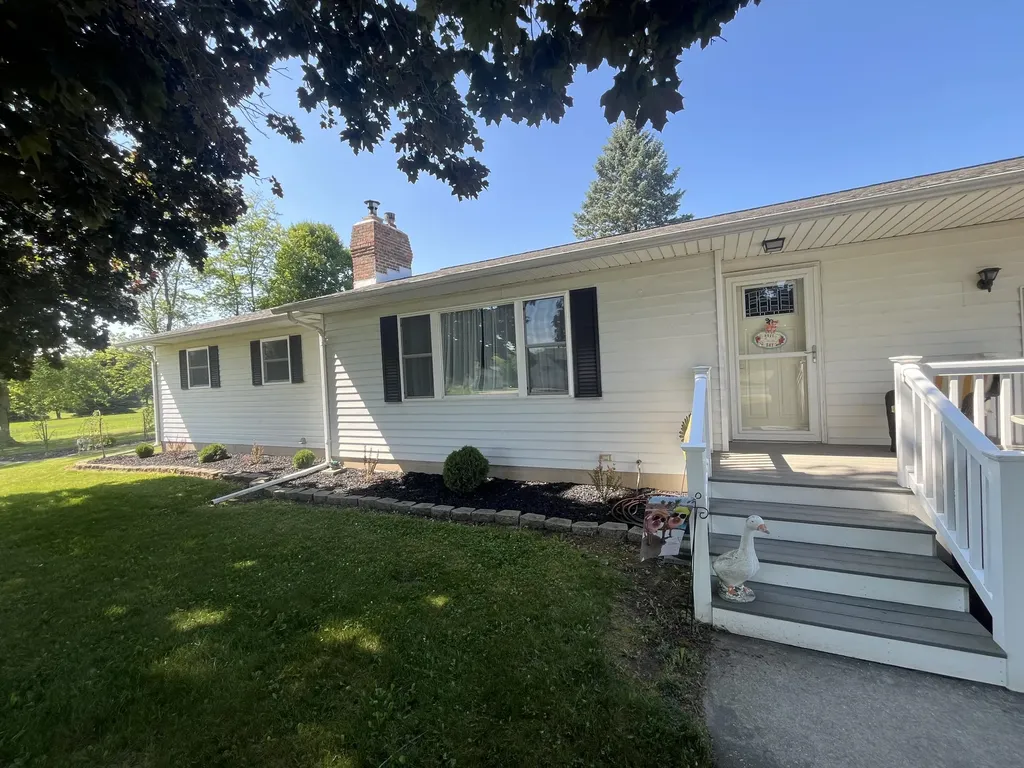 9270 Baker Road Eureka Township MI 48838