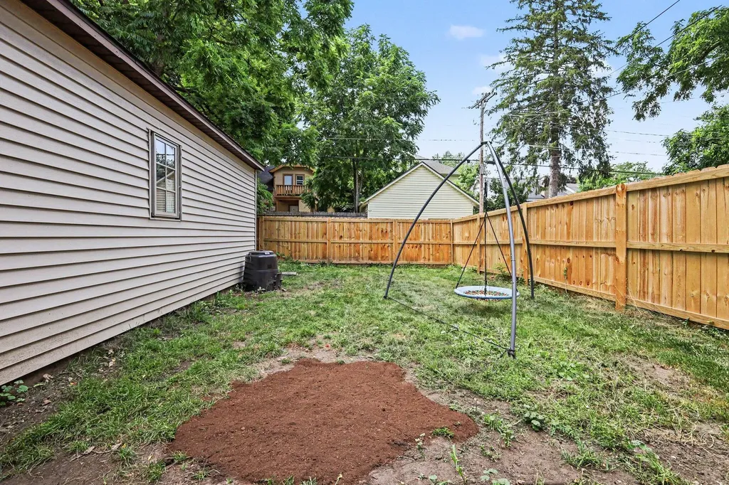 1015 Jennette Avenue NW Grand Rapids City MI 49504