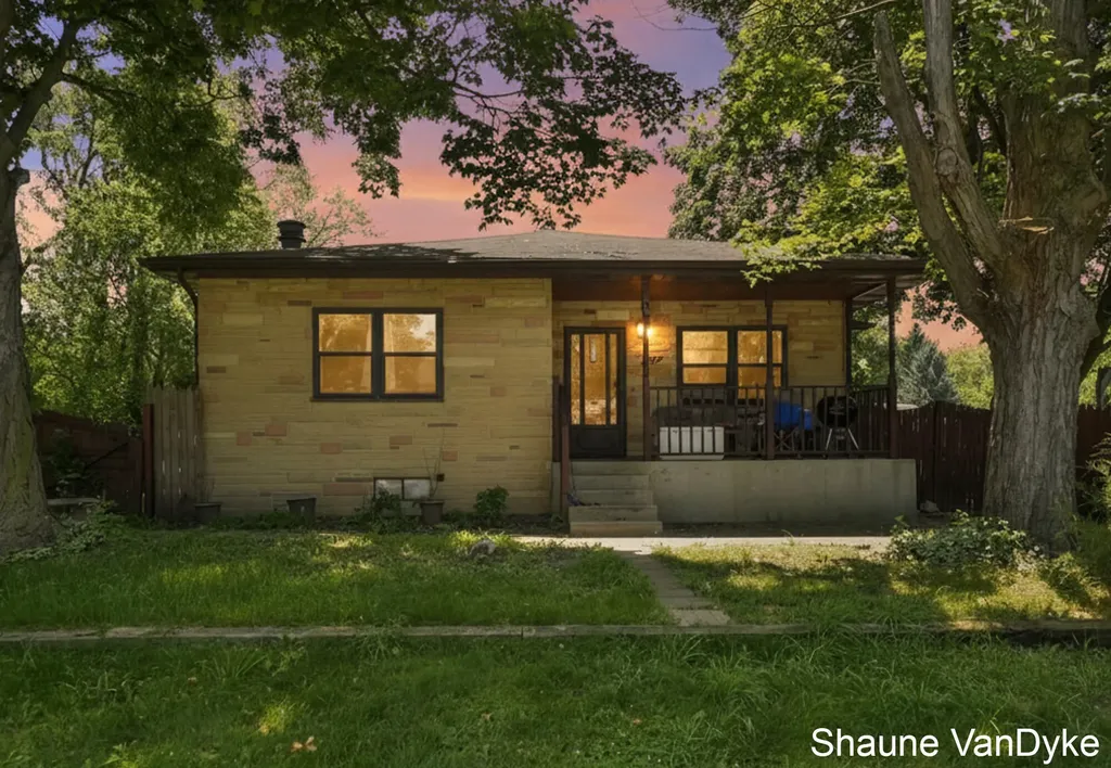 154 72nd Street SE Gaines Charter Township MI 49548