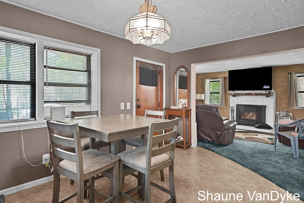 154 72nd Street SE Gaines Charter Township MI 49548