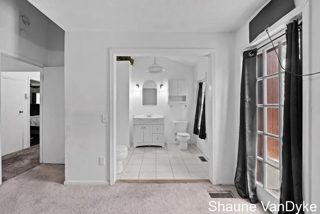 154 72nd Street SE Gaines Charter Township MI 49548