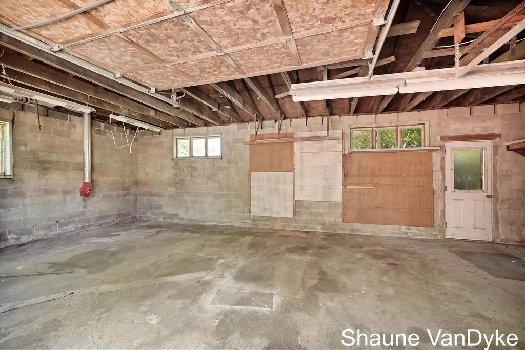 154 72nd Street SE Gaines Charter Township MI 49548